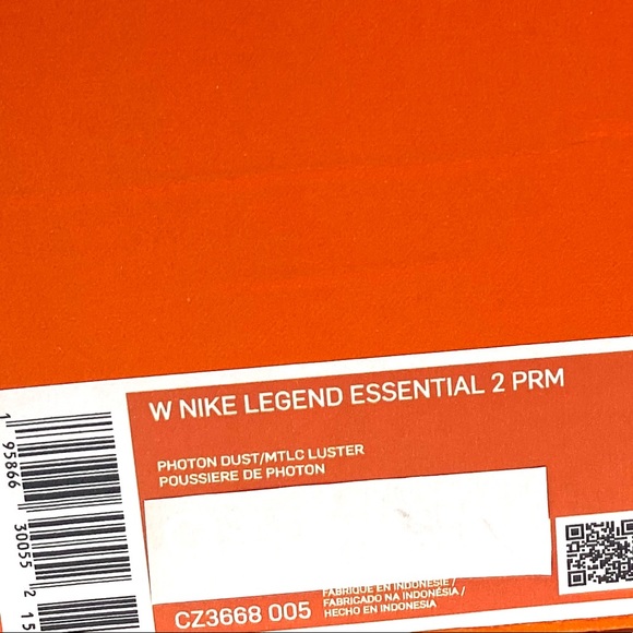Nike Legend Essential 2 Premium Phonon Dust Women’s Sneakers  CZ3668 005 - Picture 10 of 11